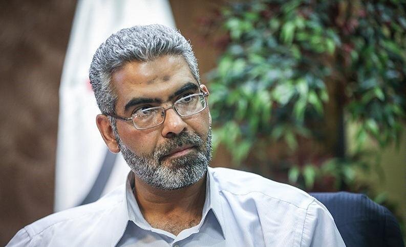 ادعای نماینده نزدیک به جبرائیلی علیه قالیباف/ مصوبهای که باعث افزایش قیمت دلار شده بدون اطلاع نمایندگان بوده است! ادعای نماینده نزدیک به جبرائیلی علیه قالیباف/ مصوبهای که باعث افزایش قیمت دلار شده بدون اطلاع نمایندگان بوده است!