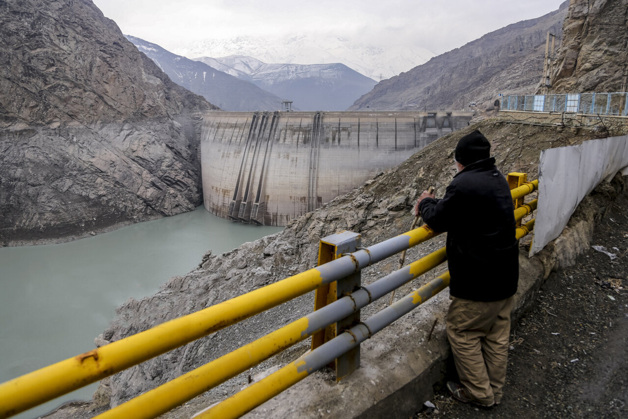 وضعیت ذخایر آبی تهران تکان‌دهنده شد/ پمپاژ از حجم مرده سدها را آغاز کردند
