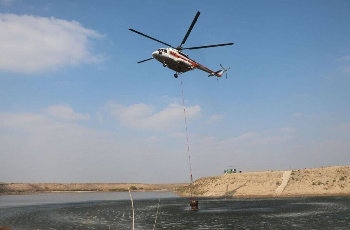 ببینید | تلاش بالگرد هلال احمر برای اطفای حریق جنگلهای توسکستان استان گلستان ببینید | تلاش بالگرد هلال احمر برای اطفای حریق جنگلهای توسکستان استان گلستان