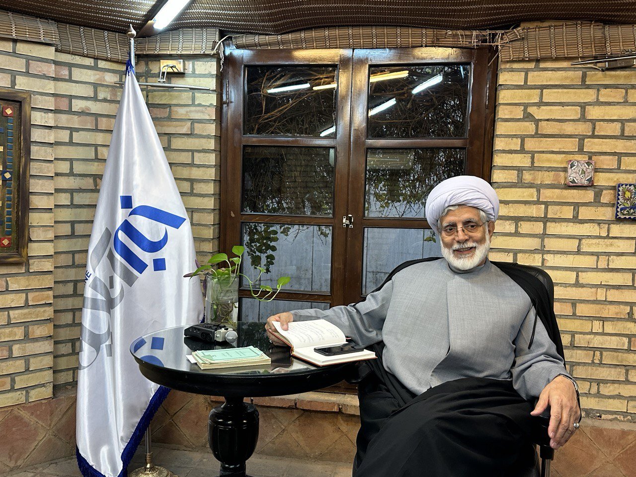 رهامی: قالیباف نه فقط به عنوان رئیس مجلس که در مقام نماینده نظام، رهبری و نیروهای مسلح در پاکستان حاضر شد/ مخالفان مذاکره هزینههای جنگ را میپردازند رهامی: قالیباف نه فقط به عنوان رئیس مجلس که در مقام نماینده نظام، رهبری و نیروهای مسلح در پاکستان حاضر شد/ مخالفان مذاکره هزینههای جنگ را میپردازند