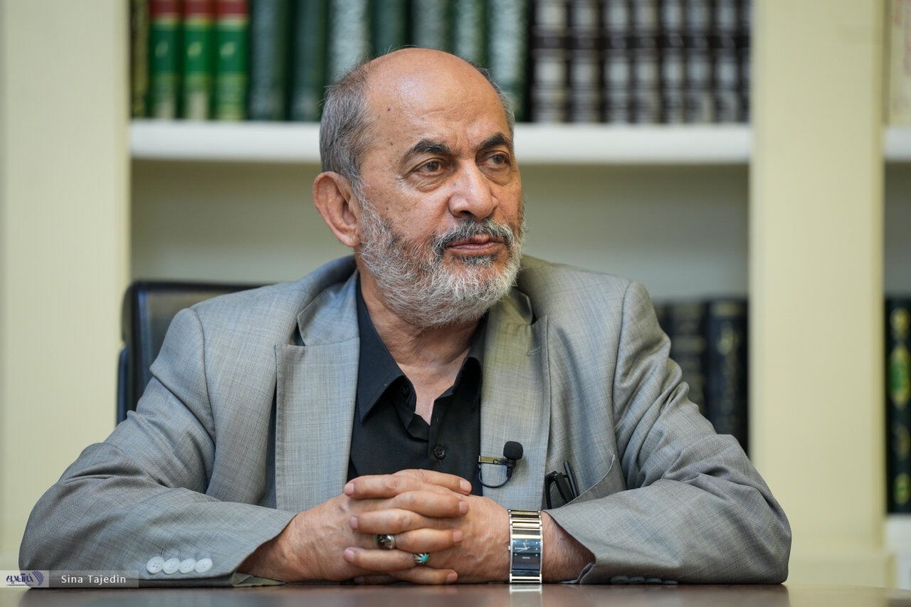 ببینید | رفیقدوست: هواپیمای جنگی هم ساختهایم که در حال تکثیر هستند ببینید | رفیقدوست: هواپیمای جنگی هم ساختهایم که در حال تکثیر هستند